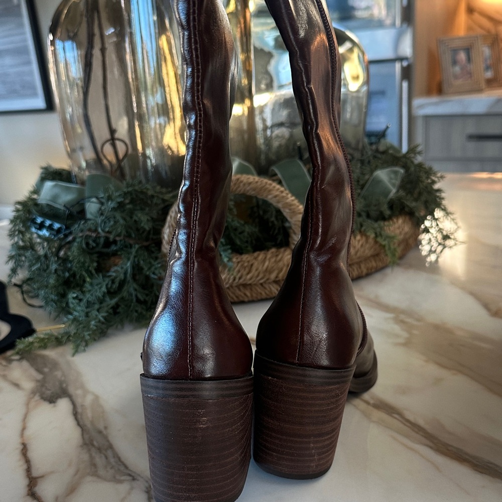 Steve Madden Dark Brown Heeled Boots - Picture 7 of 8